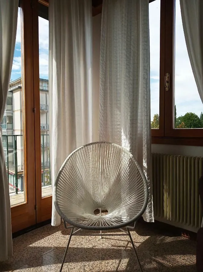 Polly House Apartment Treviso Italy